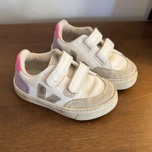 Veja Sneakers Toddler Size 7